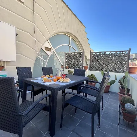 Happy Family The Roof *